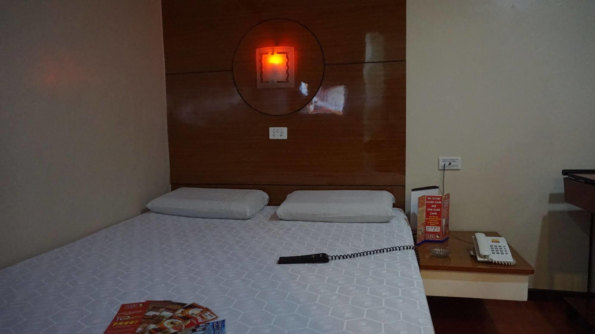 Hotel Sogo Edsa Caloocan Ngoại thất bức ảnh